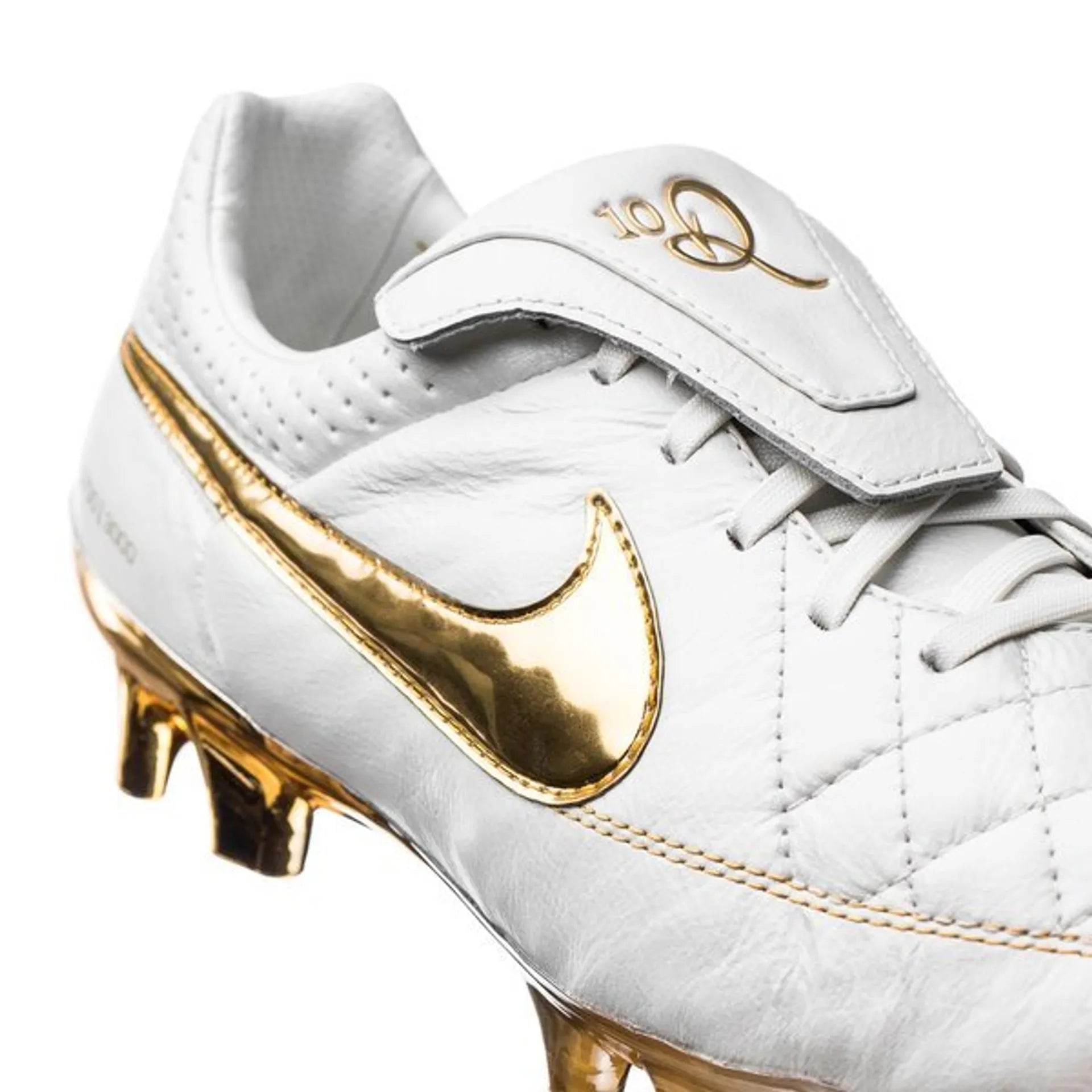 Nike Tiempo Legend Ronaldinho R10 Touch of Gold + Remake