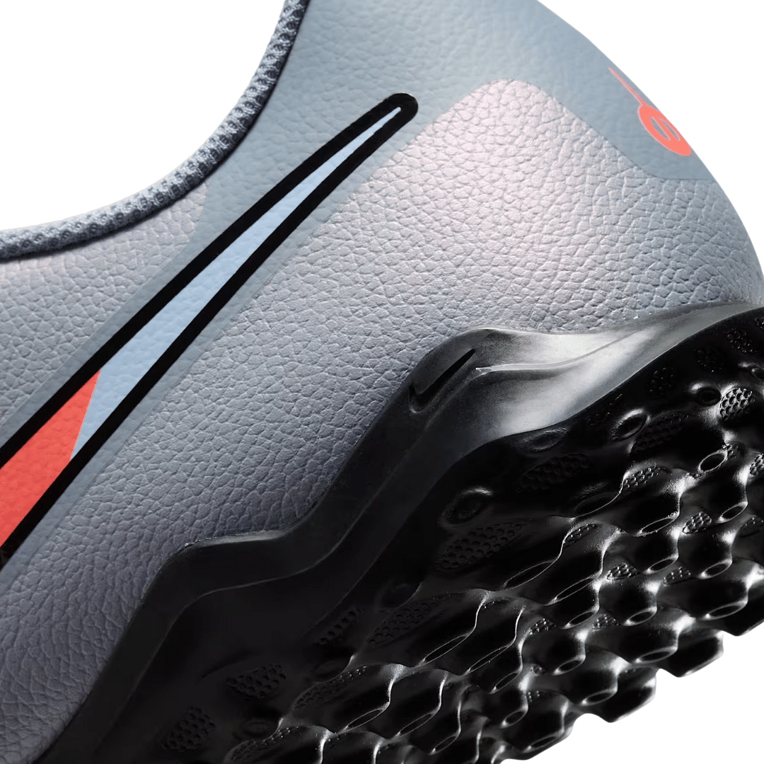 NIKE TIEMPO LEGEND 10 CLUB TF 'SCARY GOOD' - DV4345402