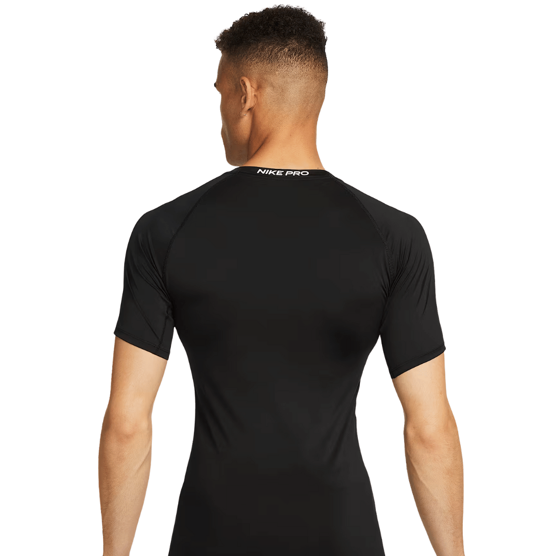 TOP LICRA NIKE PRO DRI-FIT SHORT SLEEVE NEGRO - FB7932010