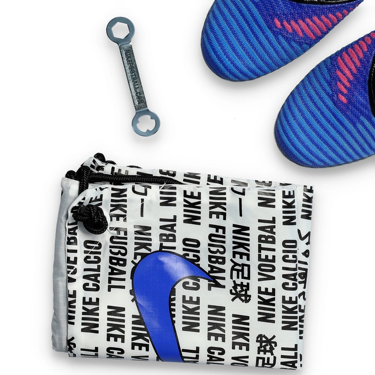 Guayos Nike Phantom 6 Low Elite SG+ Pro