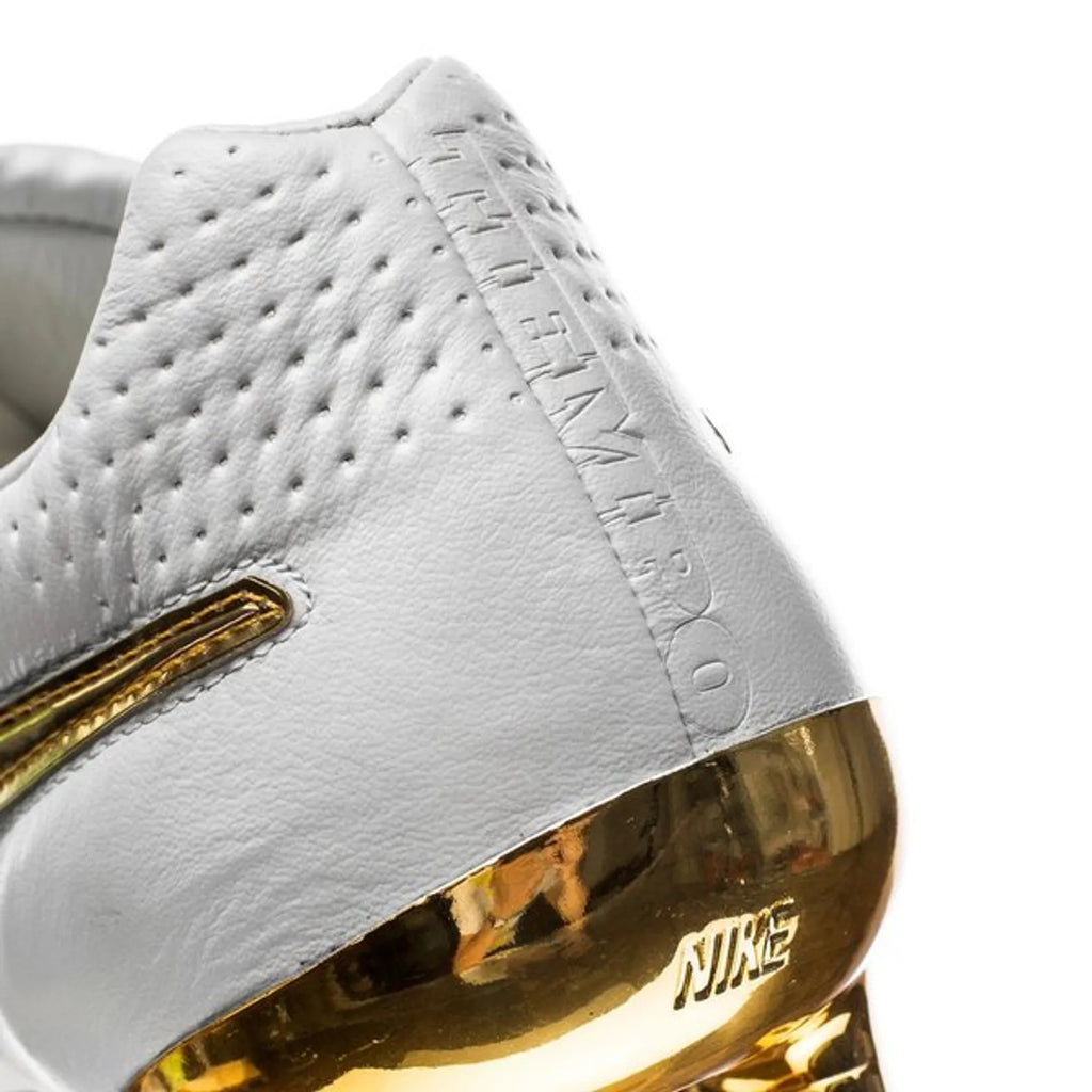 Nike Tiempo Legend Ronaldinho R10 Touch of Gold + Remake